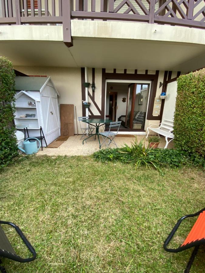 Studio En Rez De Jardin -"Le Petit Nid" A Trouville Buitenkant foto