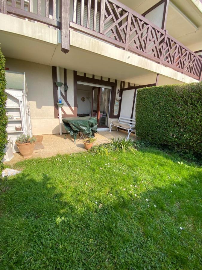 Studio En Rez De Jardin -"Le Petit Nid" A Trouville Buitenkant foto