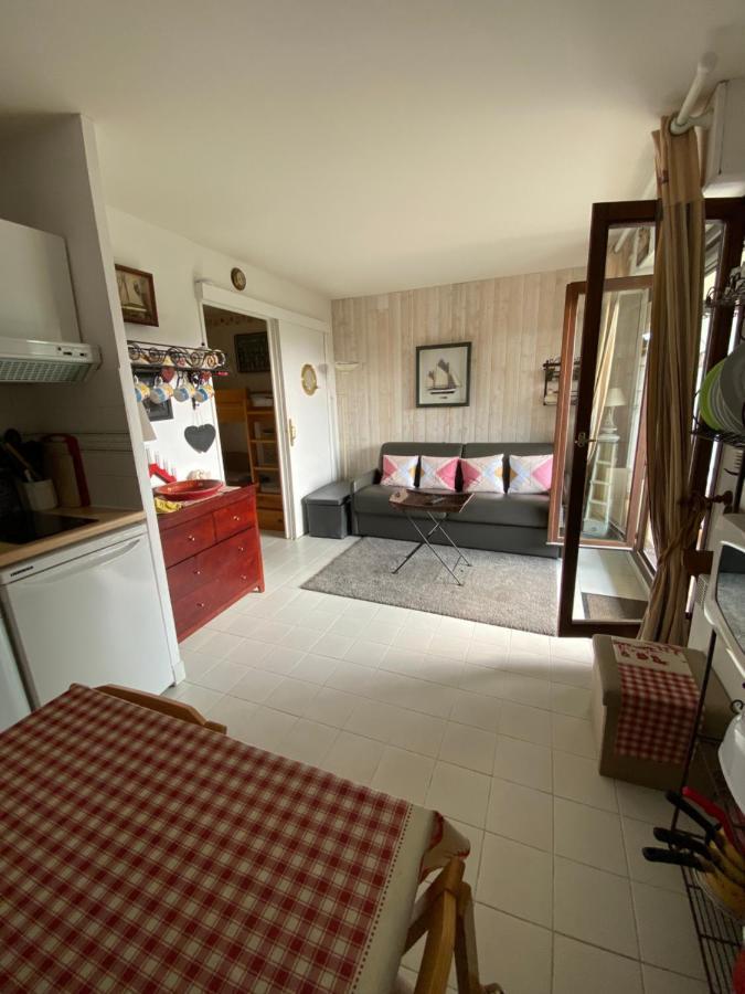 Studio En Rez De Jardin -"Le Petit Nid" A Trouville Buitenkant foto